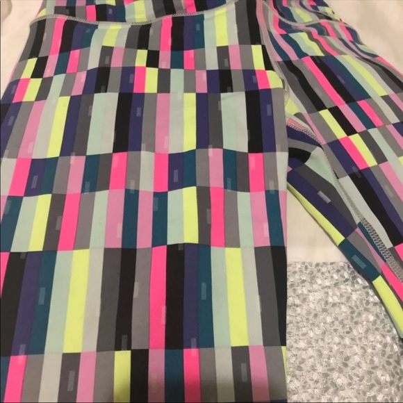 Victoria secret leggings - Picture 2 of 2